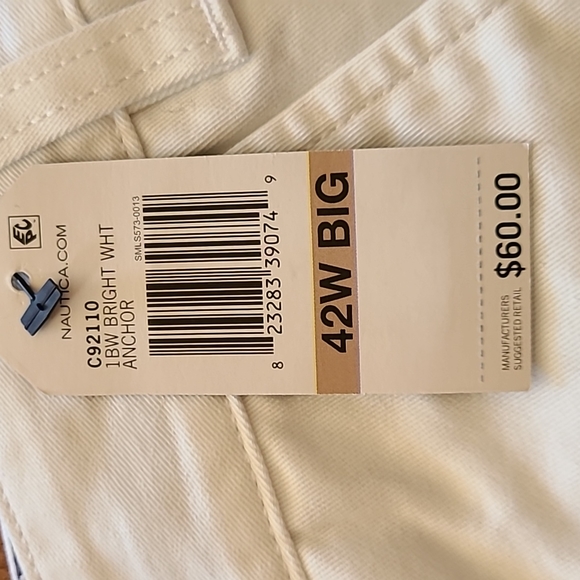 Nautica white men's shorts - Picture 8 of 16